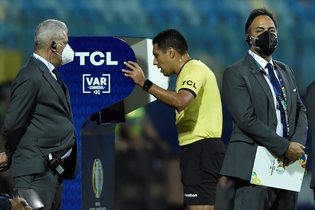 敢为不凡闪耀全球:TCL连续三届成为美洲杯官方合作伙伴