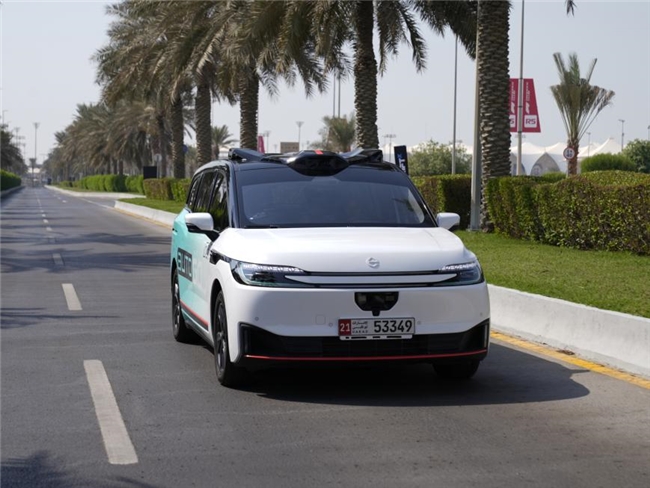 即日上线！萝卜快跑启动阿布扎比最大规模全无人商业化运营，当地居民可便捷搭乘