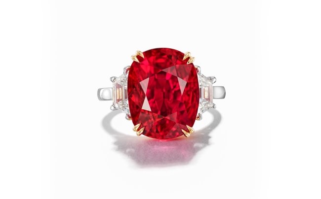 轩灵珠宝收藏10克拉绝矿Winza无烧红宝石，缔造顶级珠宝收藏新标杆