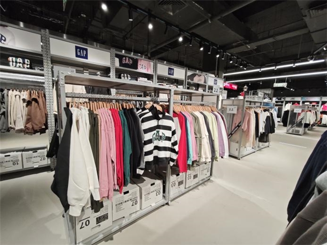 北京石景山万达7000㎡好特卖超级仓正式开业