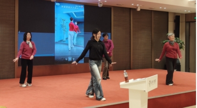 国华·合悦家迎新会：构建精神家园，让养老成为温暖的重逢