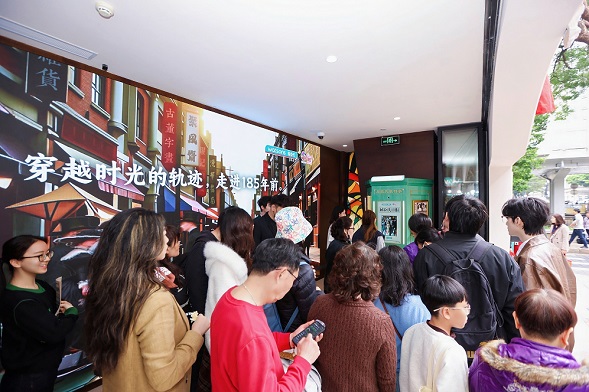 屈臣氏计划改造 1500 家门店：逆势布局折射什么行业新启示？