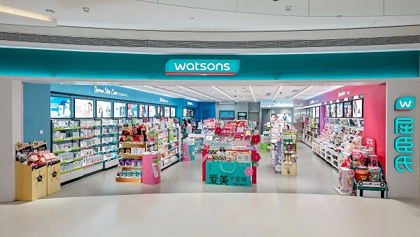 屈臣氏计划改造 1500 家门店：逆势布局折射什么行业新启示？