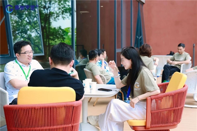解码新质生产力，锚定产业新未来  高参学堂苏州研学赋能企业家迭代成长