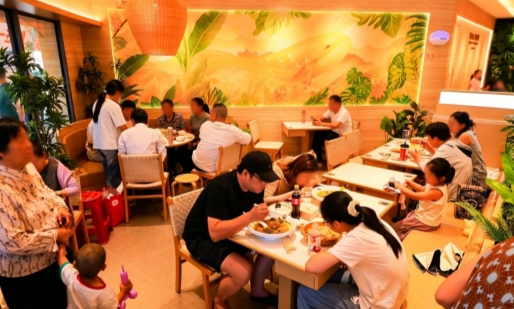 再开三店，鱼你在一起加速布局6.0山野风店型