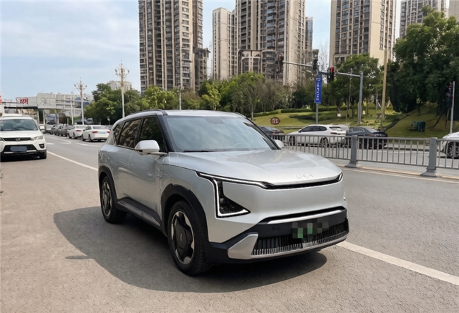 15万级纯电车SUV怎么选？起亚EV5通勤家用两相宜
