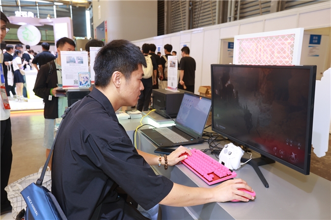ChinaJoy2026直击：绿联AI NAS在东芝私有云展区诠释数据主权
