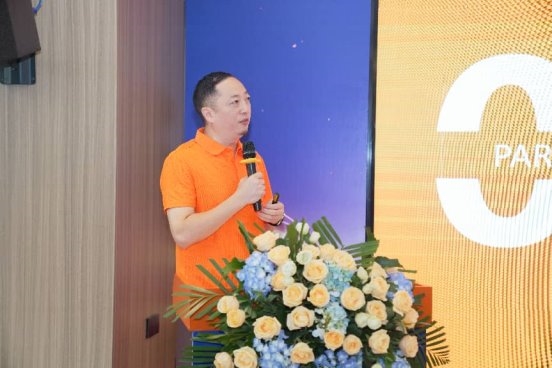 大势共生,成人达己——银发经济高质量发展暨家居适老化服务创新研讨会在济南圆满落幕