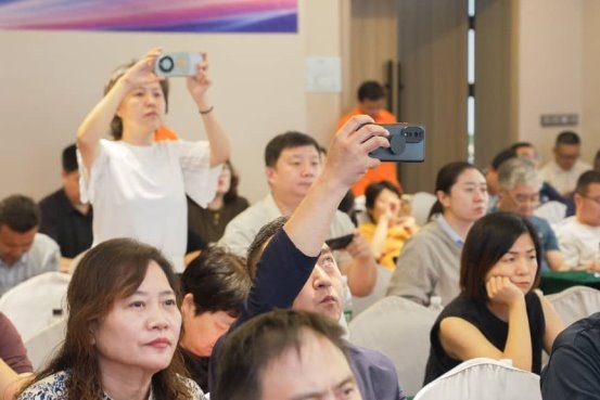大势共生,成人达己——银发经济高质量发展暨家居适老化服务创新研讨会在济南圆满落幕