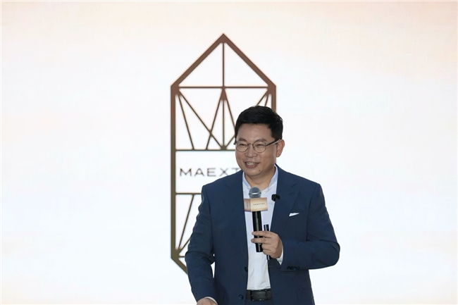 拓展超豪华市场新版图,尊界S800典藏大观、尊界V800开启首批交付